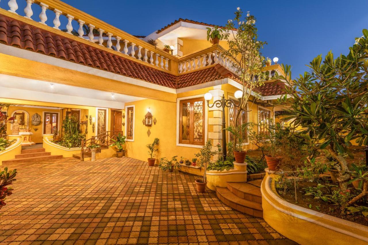 Вилла Casa Amarela - Lux Portuguese 4Bhk In North Goa Альто-Порворим Экстерьер фото